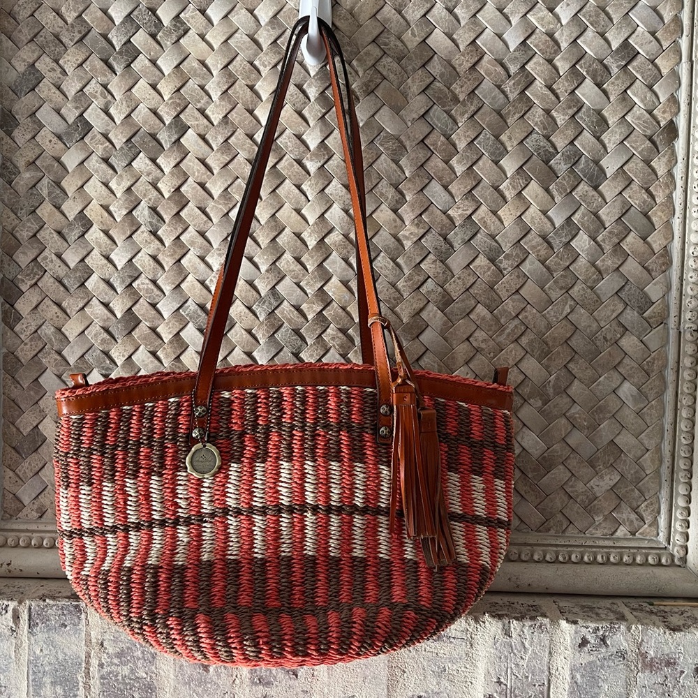 Stylish Red and Brown Woven Tote Bag - Picture 2 of 15